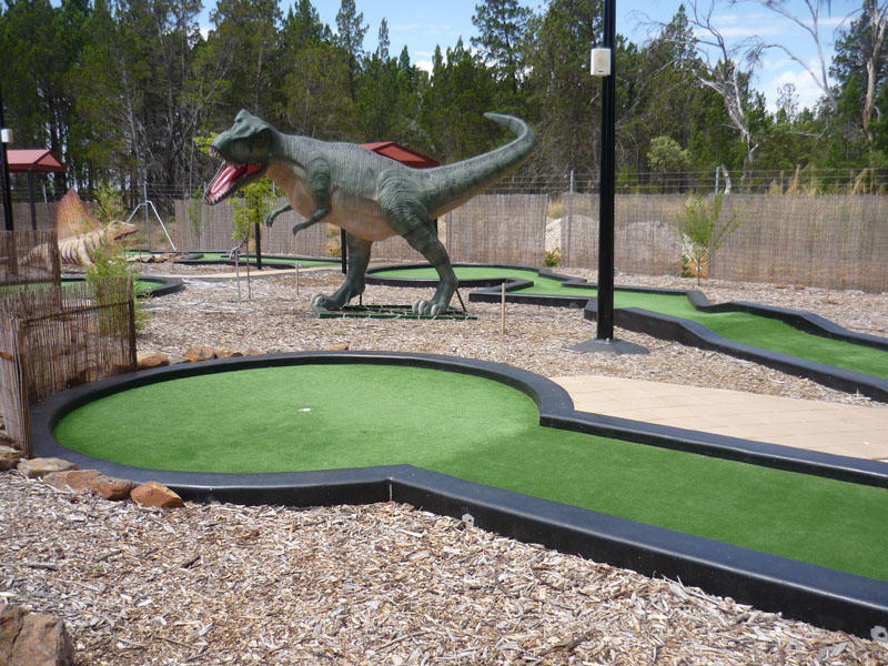 Barossa Bowland + MiniGolf