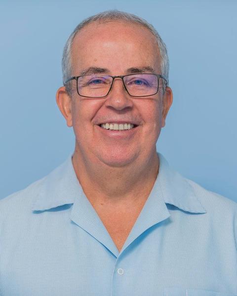 Dr Peter Etcell and Associates