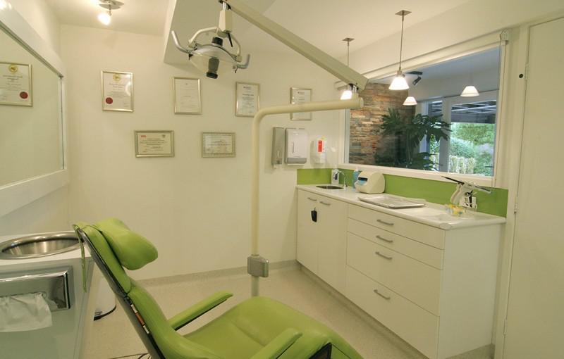 Keep Smiling Dentures