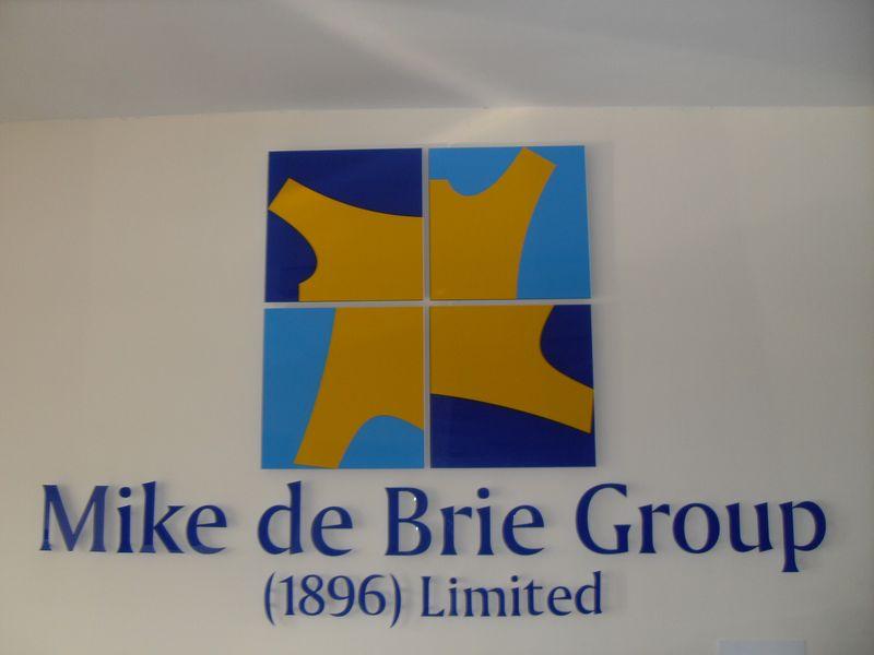 Mike De Brie