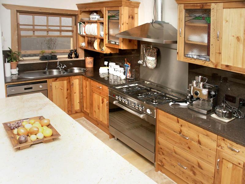 Adelaide Country House Kitchens & Bathrooms