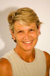 Claire Thompson