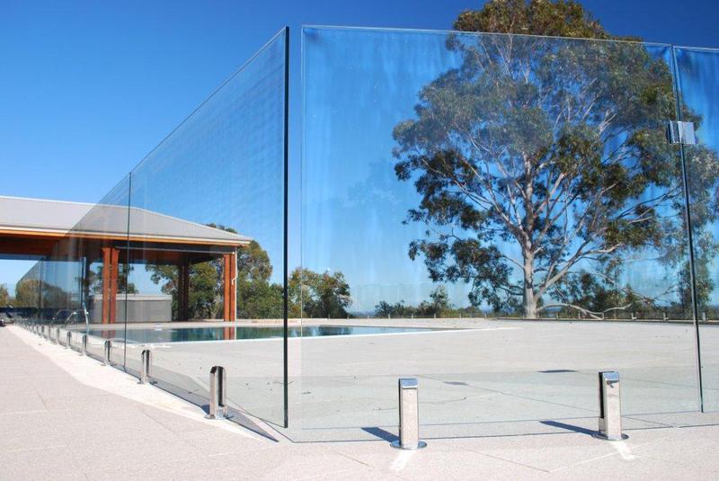 Glass Boundaries