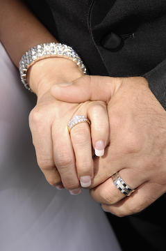 Robyn Nicolle Brisbane Celebrant