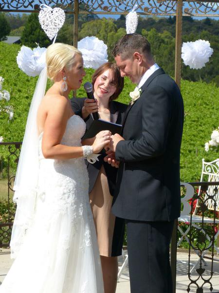 Charis White: Marriage Celebrant