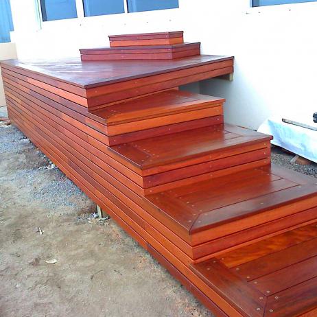 Coastal Breeze Construction