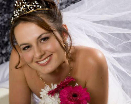 Glamorous Makeup Artistry