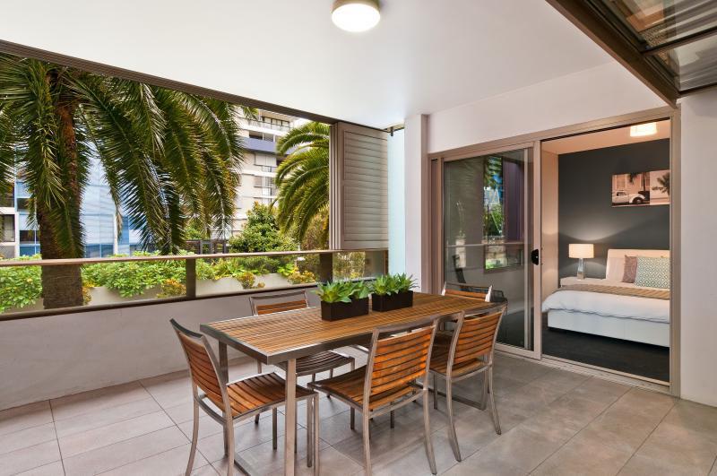 Pabs Furniture Rentals: Alexandria