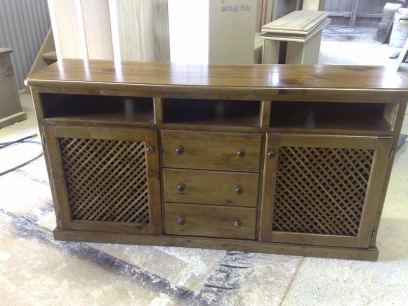 By Design Kitchens & Hardwood Furniture