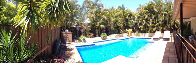 Aquazone Pool Servicing