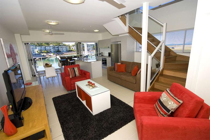 Beachside Magnetic Harbour Apartments