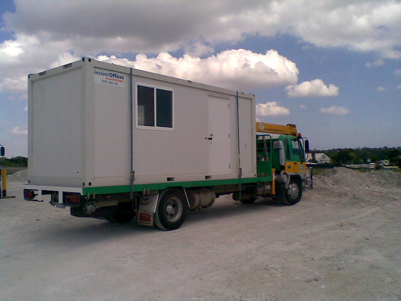 Green & Gold Hiab Service