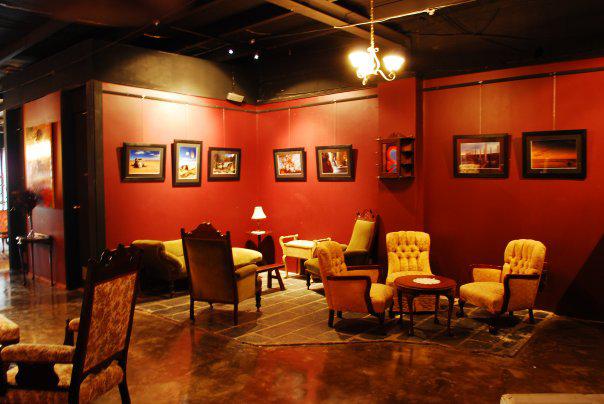 Bartiste Lounge Bar & Cafe