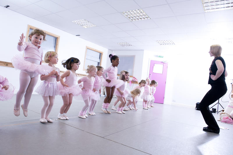 Tempo Red Academy of Performing Arts
