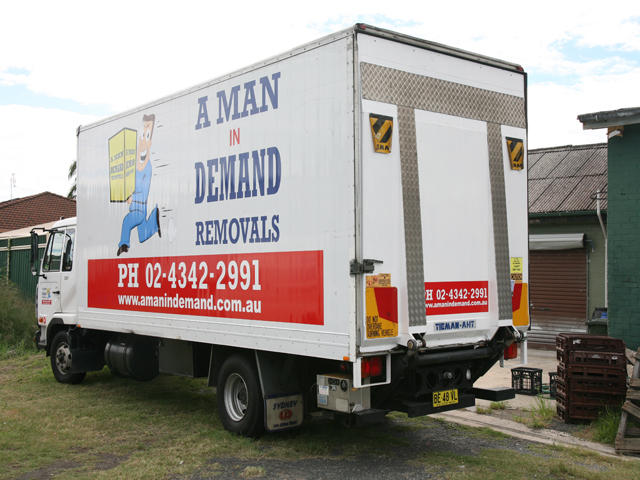 A Man In Demand Removals: Woy Woy