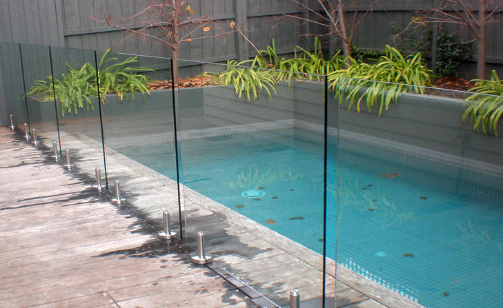 Bursa Glass Pool Fencing and Balustrades