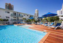 Raffles Royale