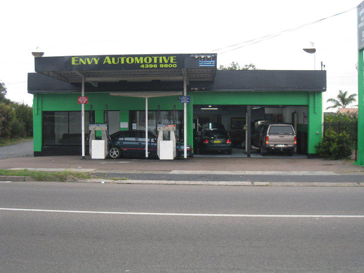 Envy Automotive logo