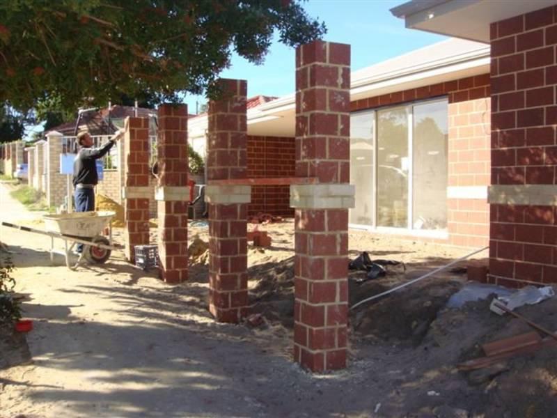 Roberts Bricks: Bricklaying