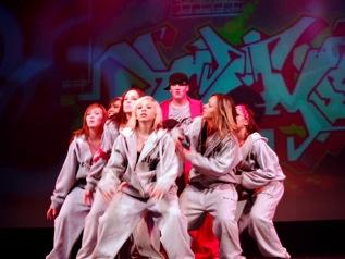 De-Structive School of Dance
