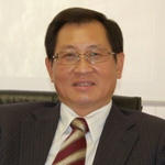 Dr Paul Leong
