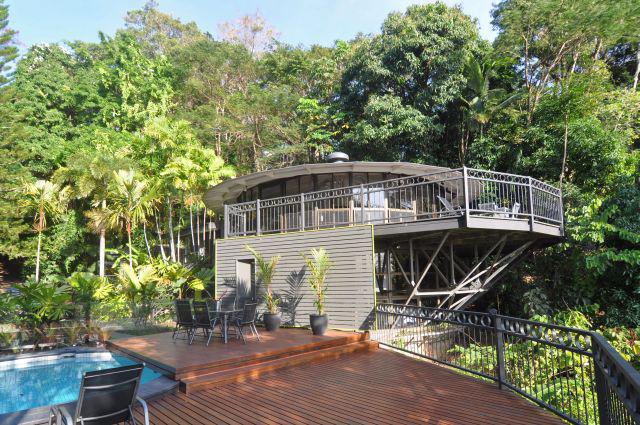 Cairns Holiday Homes