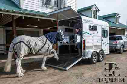 Equiluxe Horse Floats