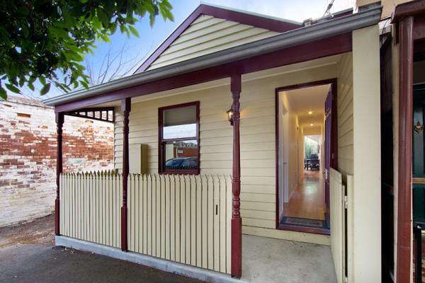 Port Melbourne Cottage