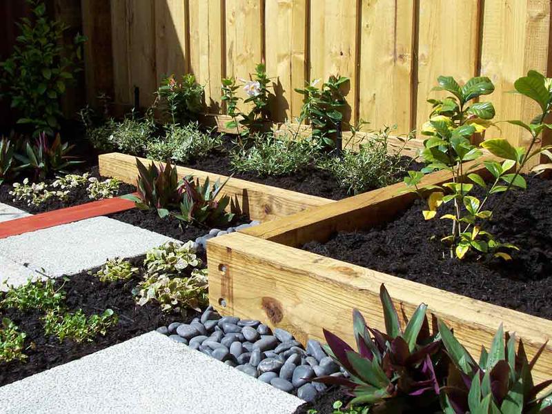 Eugican Landscaping