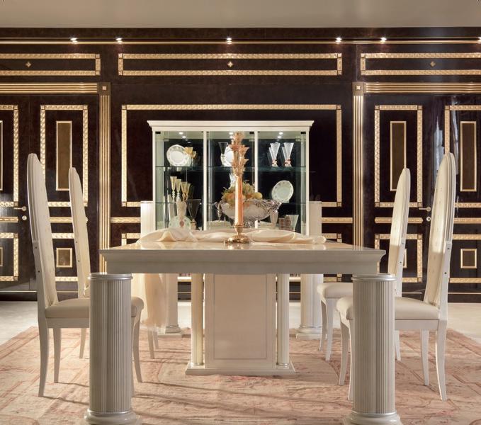 International Interiors
