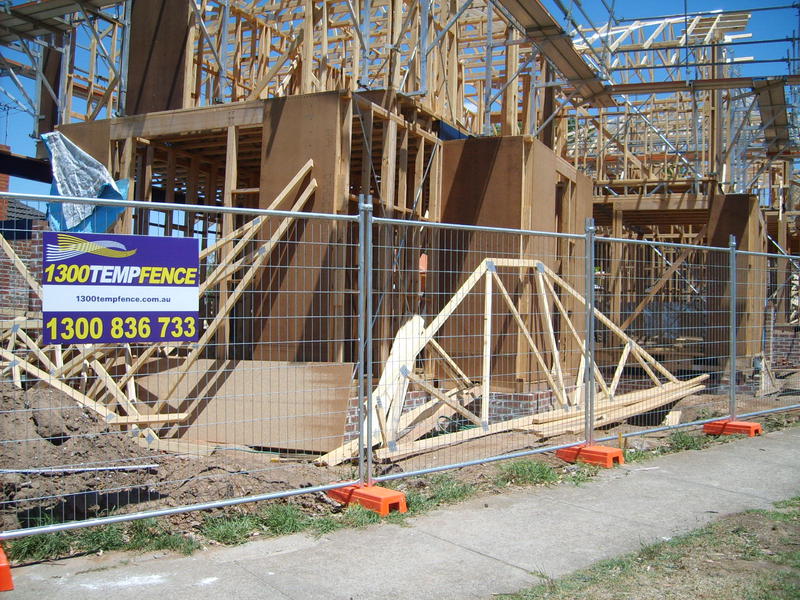1300Tempfence