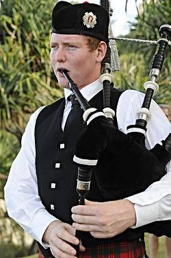 Brisbane Bagpiper