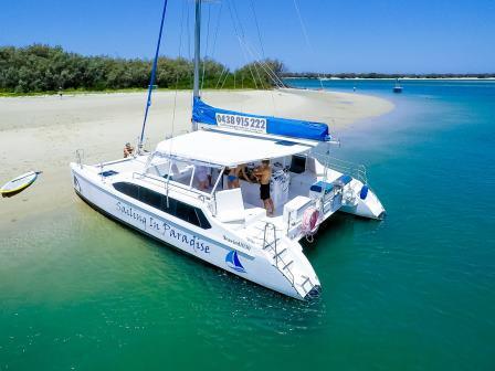 Sailing In Paradise