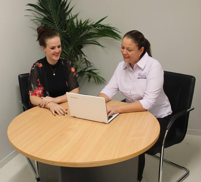 Express Mobile Bookkeeping: Rockingham