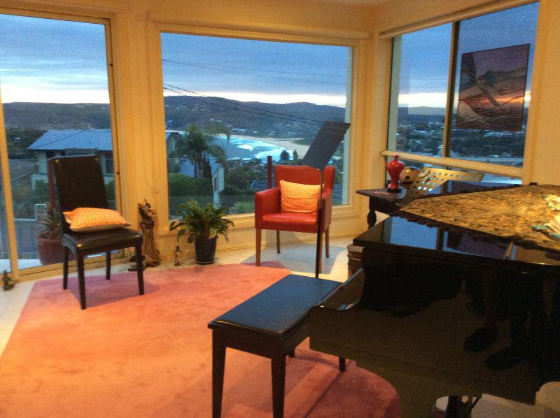 Elisabeth Mitchelmore Violin Studio
