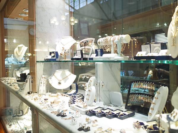 John Stone Designer Jeweller