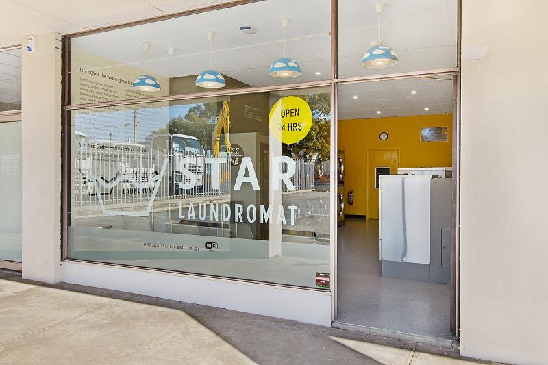 Star Laundromat: Hampstead Gardens