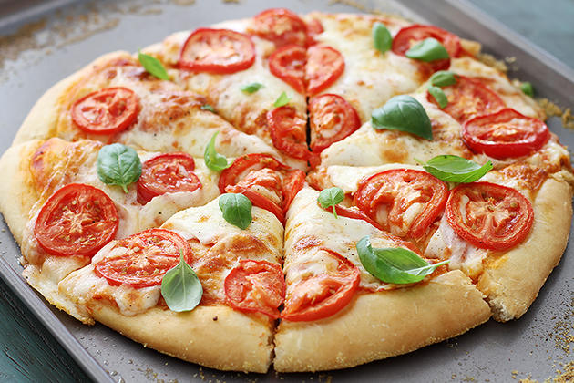 Simply Irresistible Pizza Pasta & Ribs