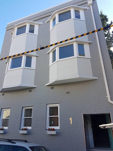 Modern Home Builders