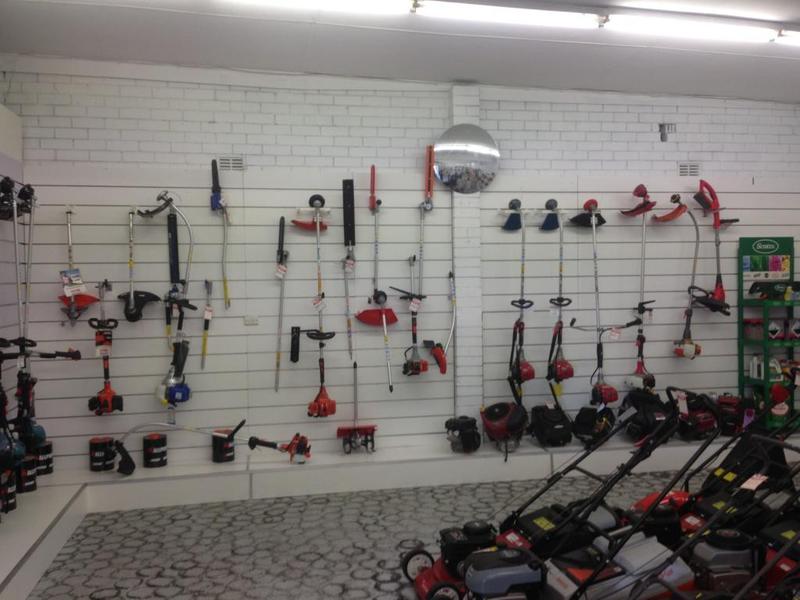 Chain's Mowers & Chainsaws
