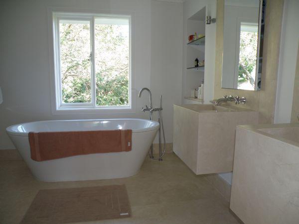 Smith & Sons Renovations & Extensions: Noosa