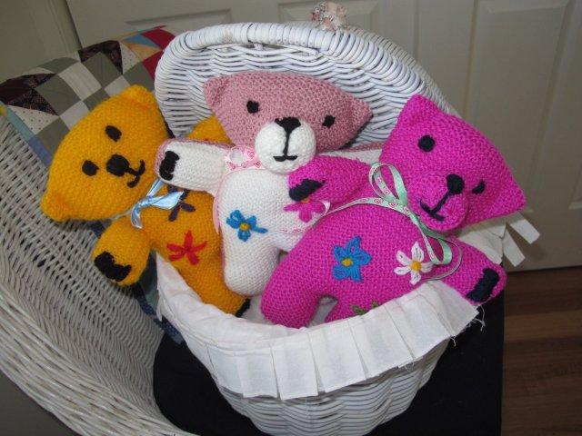 Huggable Teddies & Animals