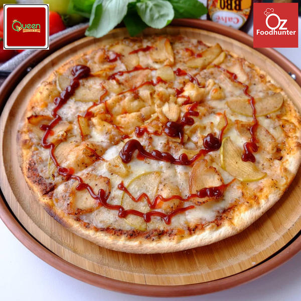 Queen Pizza Bar and Grill